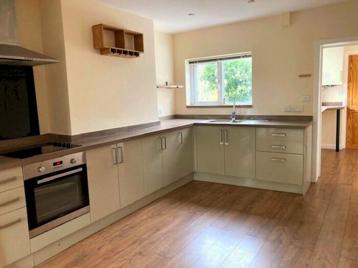2 Bedroom Terraced House To Rent In Industrial Cottages, Lincoln, LN1