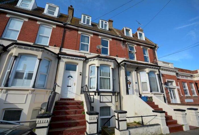 4 Bedroom Maisonette Flat To Rent In Victoria Road, Margate, CT9