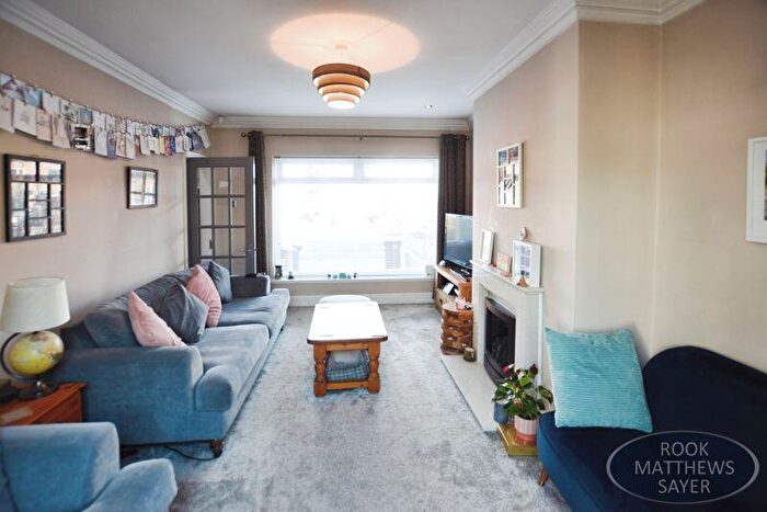 2 Bedroom Semi-Detached House For Sale In Hollywood Avenue, Newcastle Upon Tyne, NE3