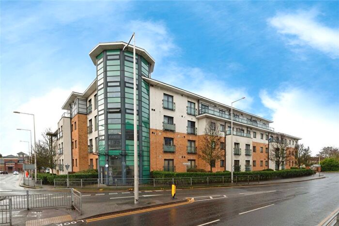 1 Bedroom Flat For Sale In Hogg Lane, Grays, Essex, RM17