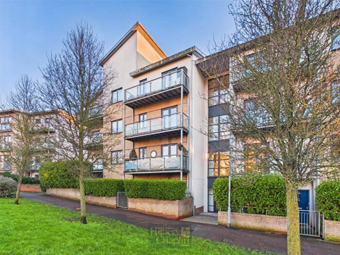 2 Bedroom Apartment For Sale In Rollason Way, Brentwood, CM14
