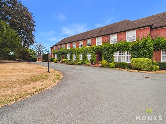2 Bedroom Flat For Sale In Halfway House, Shrewsbury, SY5