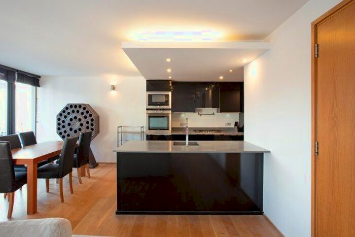 2 Bedroom Flat To Rent In Ink Building, London, W10