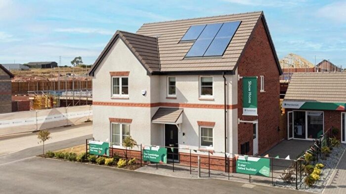 4 Bedroom Detached House For Sale In William Railton Road, Loughborough, LE12