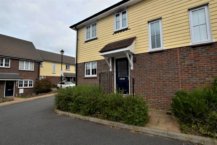 2 Bedroom Semi-Detached House To Rent In Woodlands Way, Hastings, TN34