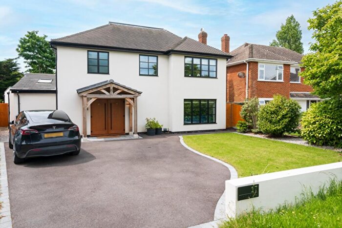 4 Bedroom Detached House For Sale In Mound Close, Alverstoke, Hampshire, PO12
