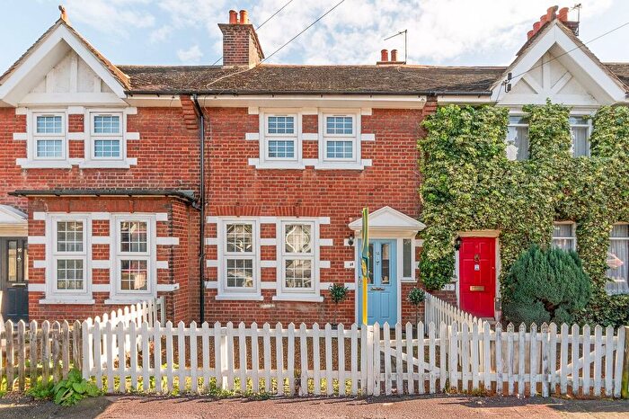 3 Bedroom End Of Terrace House To Rent In Cowper Avenue, Sutton, SM1