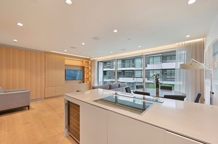 2 Bedroom Flat To Rent In Tudor House, One Tower Bridge, SE1