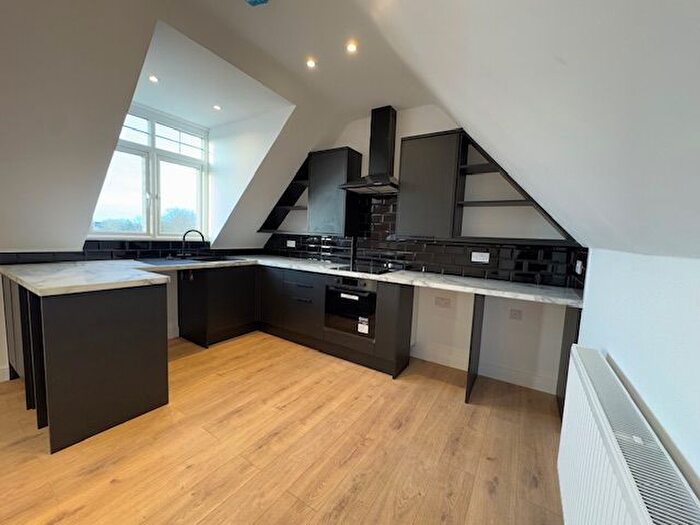 2 Bedroom Flat To Rent In Approach Road, Margate, CT9
