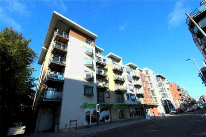 1 Bedroom Apartment To Rent In High Street, Southampton City Centre, SO14