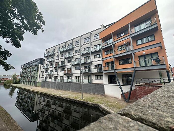 2 Bedroom Apartment To Rent In Old Mill Wharf, Droylsden, Manchester, M43