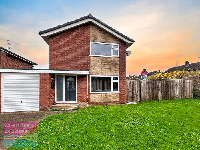 3 Bedroom Detached House To Rent In Dalehead Road, Leyland, PR25