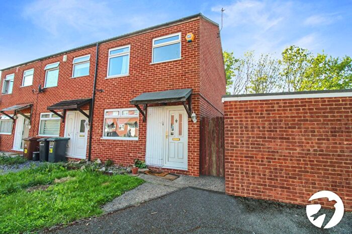 3 Bedroom End Of Terrace House To Rent In Ruffets Wood, Gravesend, Kent, DA12