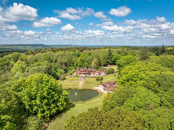 10 Bedroom Detached House For Sale In Durford Wood, Petersfield, Hampshire, GU31
