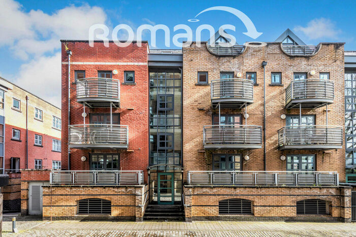 2 Bedroom Apartment To Rent In Redcliff Backs, Bristol City Centre, BS1