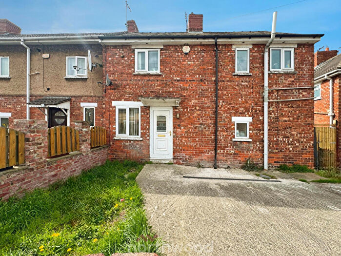 3 Bedroom End Of Terrace House For Sale In South Road, Moorends, Doncaster, DN8
