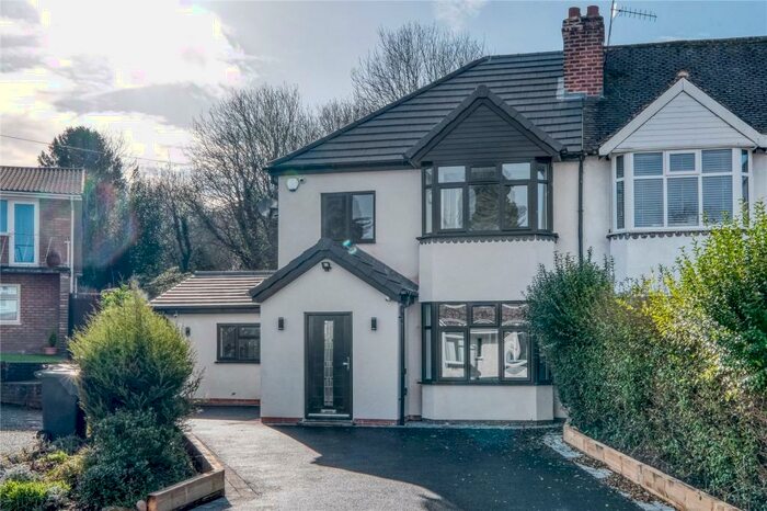 3 Bedroom Semi-Detached House To Rent In Braces Lane, Marlbrook, Bromsgrove, Worcestershire, B60