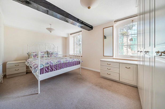 4 Bedroom Apartment For Sale In Town Quay, Southampton, SO14