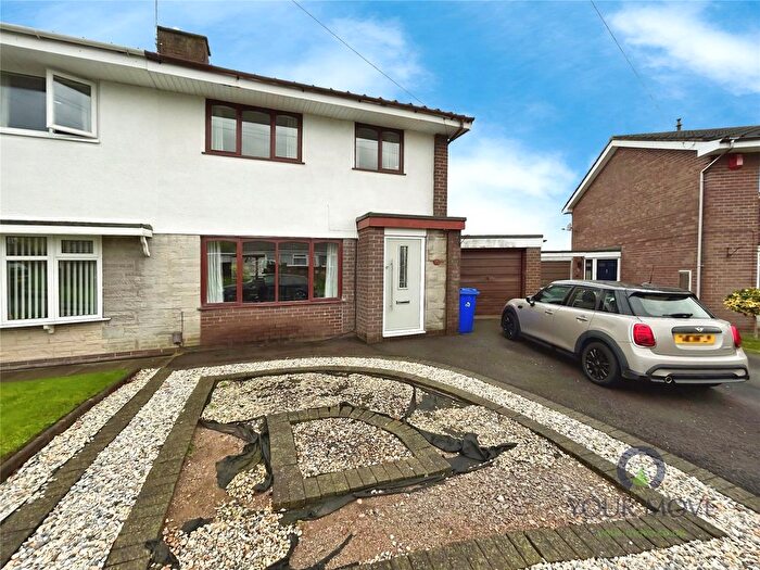 3 Bedroom Semi Detached House For Sale In Masefield Road, Blurton, Stoke On Trent, Staffordshire, ST3