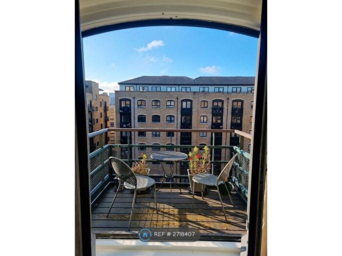 1 Bedroom Flat To Rent In Cardamom Building, London, SE1