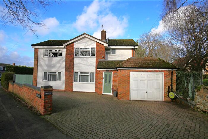 4 Bedroom Detached House For Sale In Cripple Street, Maidstone, ME15