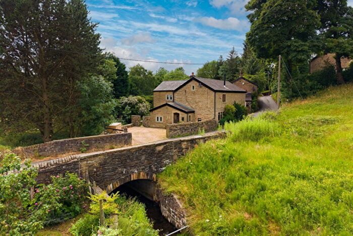 3 Bedroom Detached House For Sale In Holly Barn, Hollywood Road, Mellor, Stockport, SK6