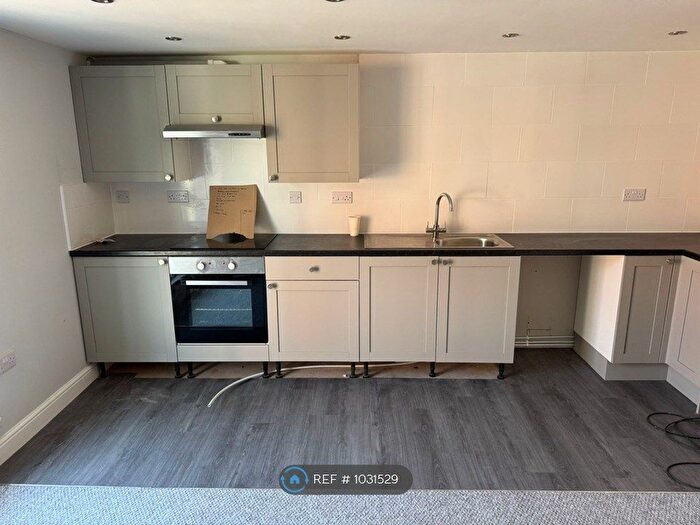 1 Bedroom Flat To Rent In Market Place, North Walsham, NR28