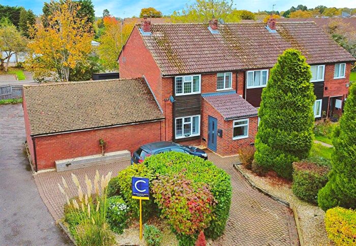 3 Bedroom House For Sale In Eastnor, Bovingdon, Hemel Hempstead, HP3