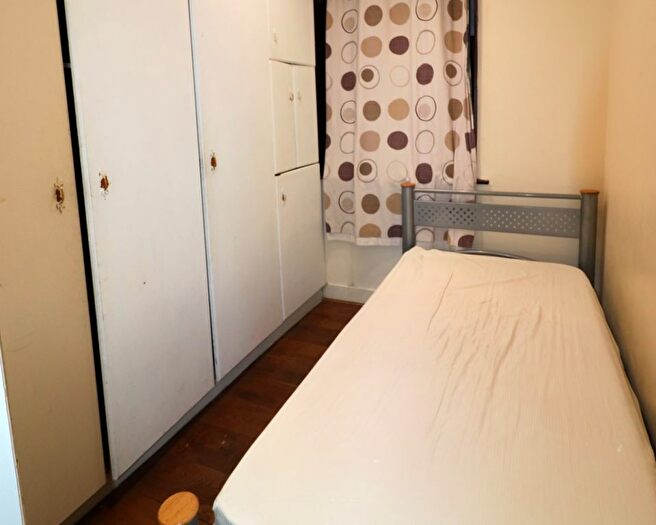 5 Bedroom Terraced House To Rent In Netherfield Gardens, Barking, IG11
