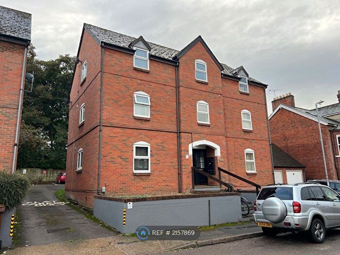 1 Bedroom Flat To Rent In Albert House, Ipswich, IP2