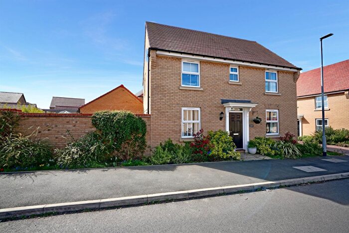 3 Bedroom Detached House For Sale In Reeve Way, Godmanchester, Huntingdon, PE29