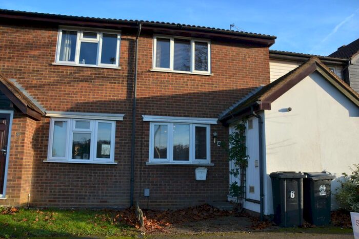 2 Bedroom Terraced House To Rent In Turpins Close, Hertford, SG14