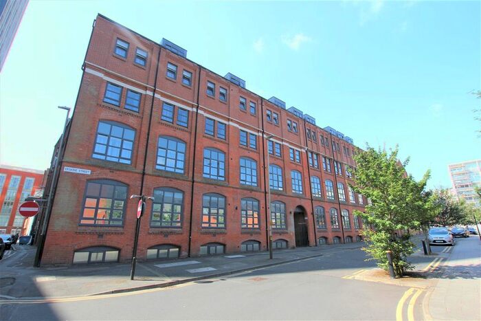 Studio To Rent In Clyde Court, Erskine Street, Leicester, LE1