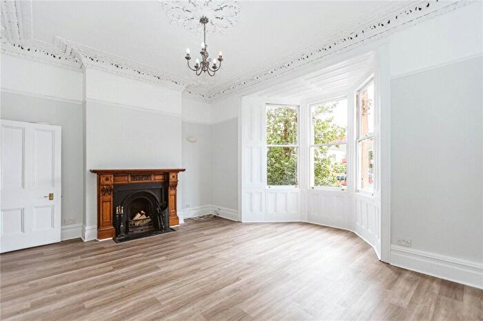 1 Bedroom Apartment For Sale In Hampton Road, Redland, Bristol, BS6