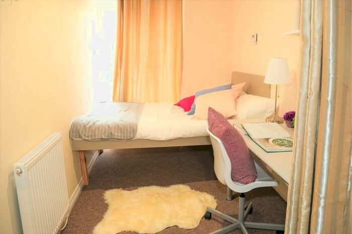 1 Bedroom Terraced House To Rent In Cherry Tree Drive, Coventry, West Midlands, CV4