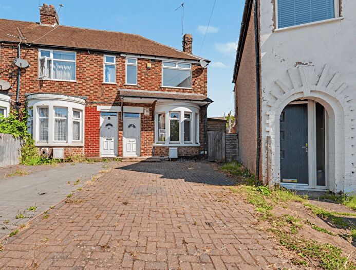 2 Bedroom End Of Terrace House For Sale In Elgar Road, Coventry, CV6