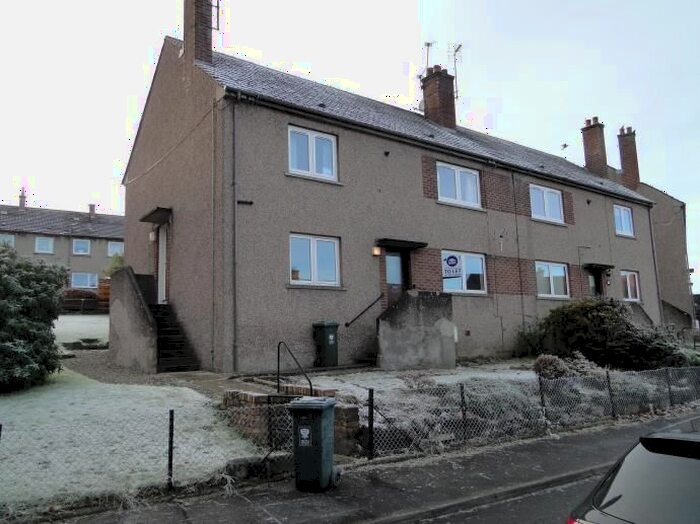 2 Bedroom Flat To Rent In Strathtay Road, Perth, PH1