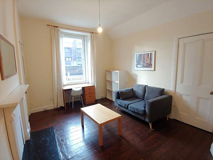 1 Bedroom Flat To Rent In Westfield Road, Ednburgh, EH11