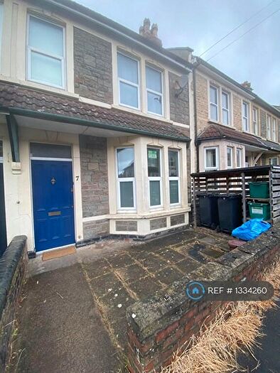 6 Bedroom Terraced House To Rent In Beauchamp Road, Bristol, BS7