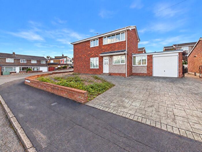 3 Bedroom Semi-Detached House For Sale In Derwent Avenue, West Auckland, Bishop Auckland, Durham, DL14
