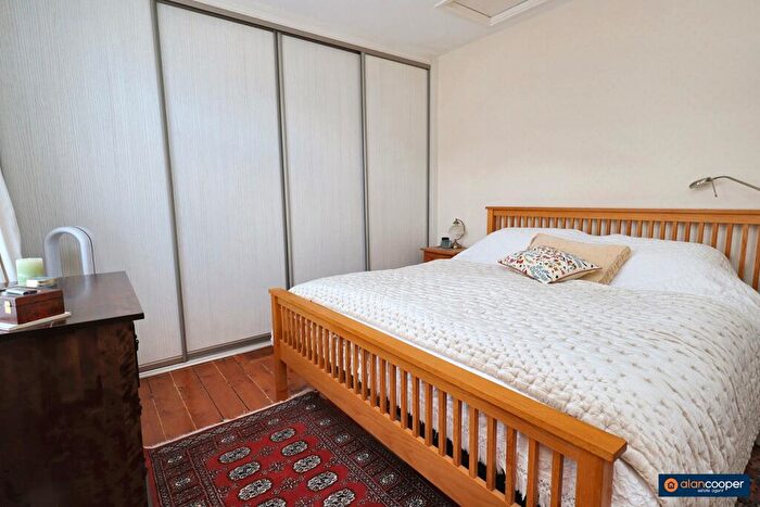 3 Bedroom Terraced House For Sale In Fife Street, Nuneaton, CV11