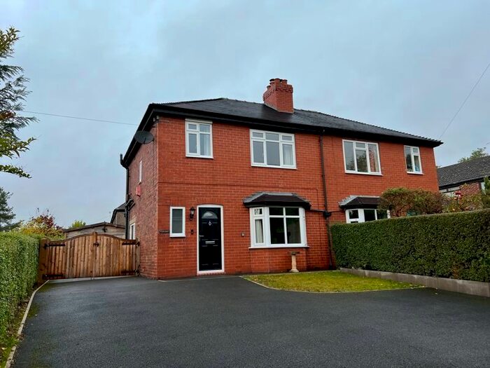 3 Bedroom Semi-Detached House To Rent In Shop Lane, Congleton, CW12