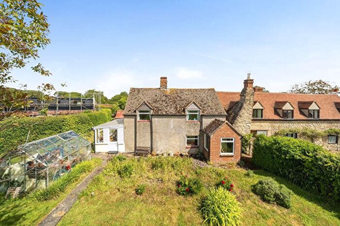 2 Bedroom Cottage For Sale In Filchampstead, Oxford, OX2