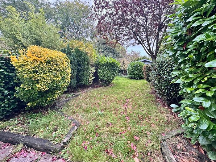 4 Bedroom Semi-Detached House To Rent In Longstomps Avenue, Chelmsford, CM2