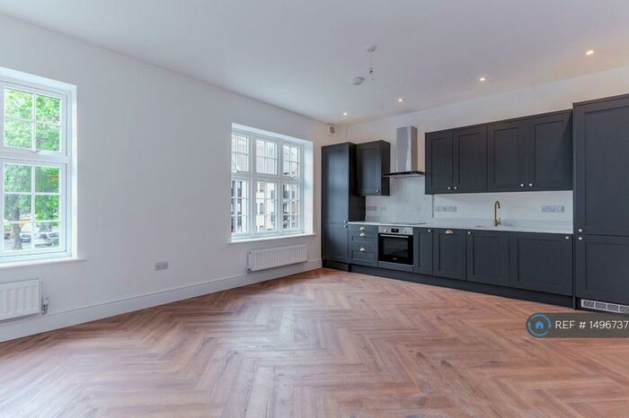 2 Bedroom Maisonette To Rent In Park View, Letchworth Garden City, SG6