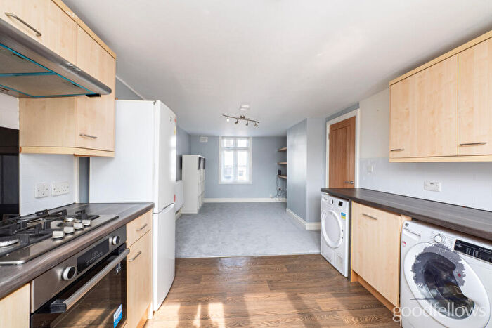 2 Bedroom Apartment To Rent In Stafford Road, Wallington, Surrey, SM6