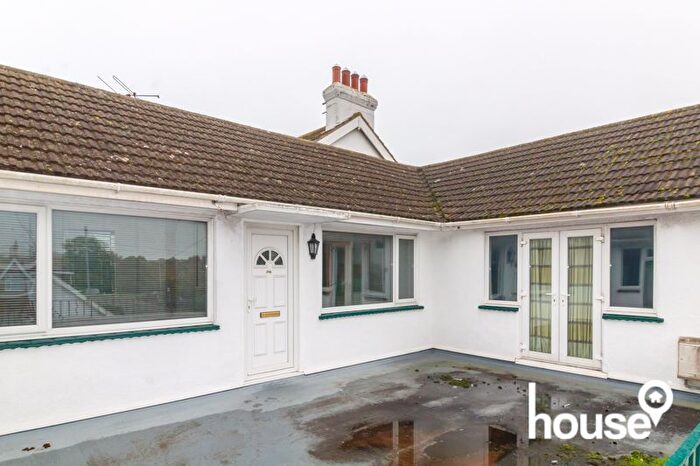 2 Bedroom Flat To Rent In Minster Road, Minster On Sea, Sheerness, ME12