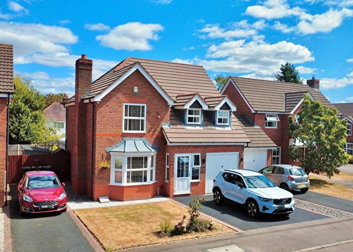 4 Bedroom Detached House For Sale In Rowan Close, Sutton Coldfield, B76