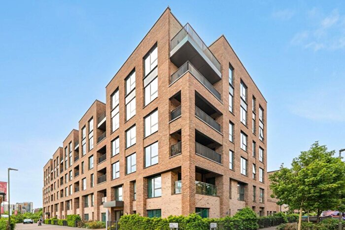 1 Bedroom Flat For Sale In Hoy Close, Colindale, London, NW9