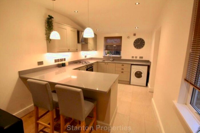5 Bedroom Semi-Detached House To Rent In &#; Pppw, See Video Tour, Rusholme Place, Rusholme, M14